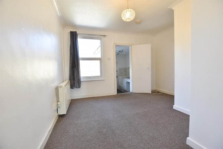 Images for 4-6 New Road, Ditton EAID:BLUEBELL BID:1