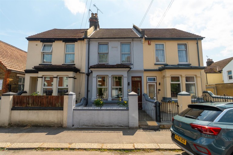 Images for Grange Road, Strood EAID:BLUEBELL BID:1