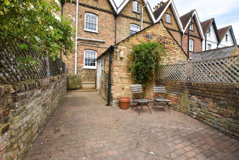 Images for High Street, Aylesford EAID:BLUEBELL BID:1